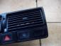 Preview: VW Golf IV 1J1 Schalter Warnblinker Lüftdüse mitte 1J0819728