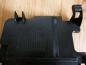 Preview: VW Golf 4 Bj.2000 Halter für Sicherungsdose Batterie 1J0915345C