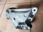 Preview: VW Caddy III Motorhalter 04L199207