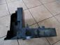 Preview: Mercedes B-Klasse W245 Halter Multifunktionsbox Warndreieck A1698900361