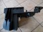 Preview: Mercedes B-Klasse W245 Halter Multifunktionsbox Warndreieck A1698900361