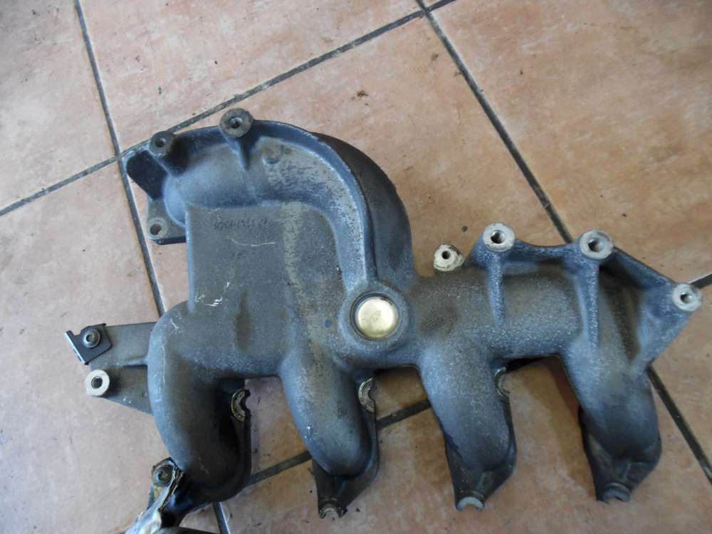 Renault Laguna II Ansaugkrümmer Ansaugbrücke 8200714430