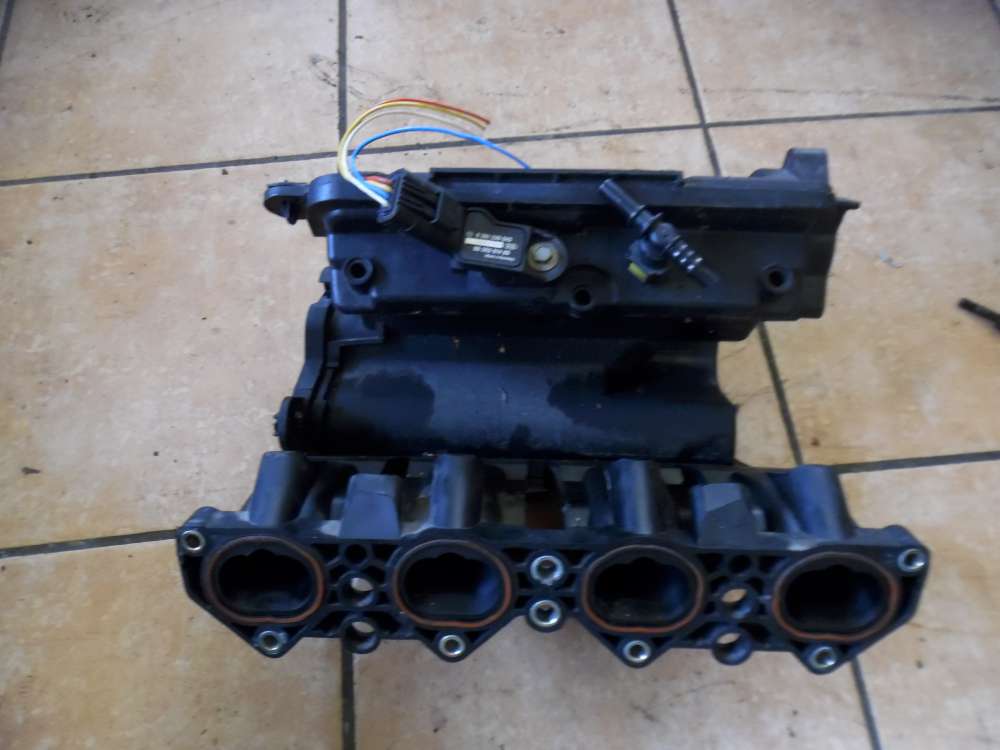 Peugeot 206 Cabrio Ansaugkrümmer Ansaugbrücke 9635885080