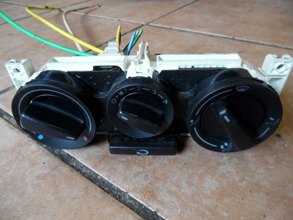 Skoda Octavia 1U Klimabedienteil heizung 1U0819045