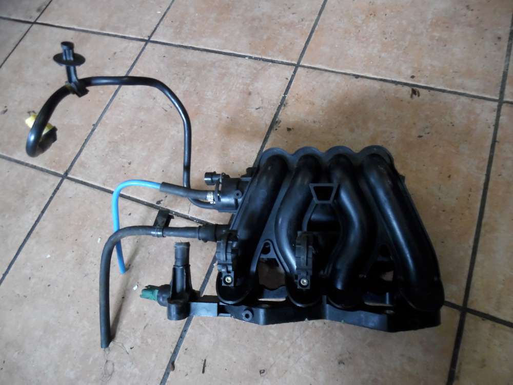 Fiat Punto 188 1,2L Ansaugbrücke Ansaugkrümmer 46556146