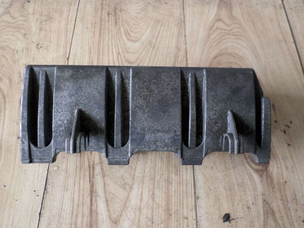 Renault Megane Scenic Ansaugbrücke Halter 7700110112