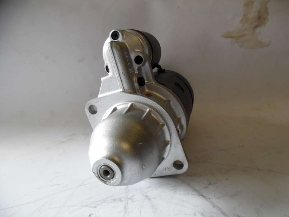 Anlasser Starter 1,1 KW BMW M30 E3 E9 E12 E23 E24 Bosch 0001311150