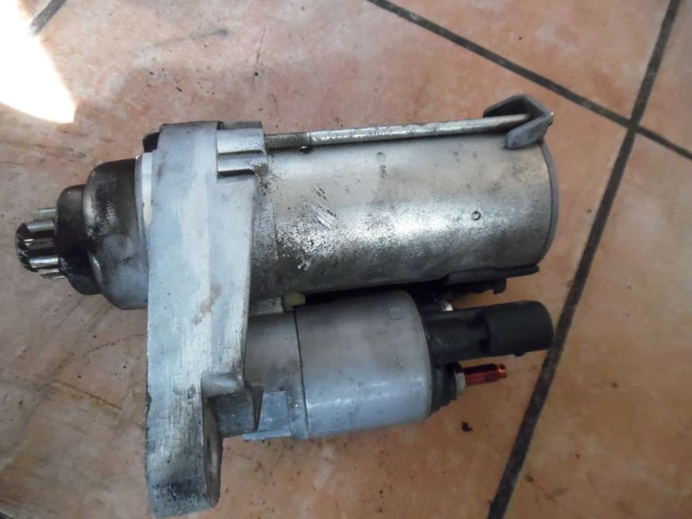 Skoda Fabia II Anlasser Starter 02T911023S