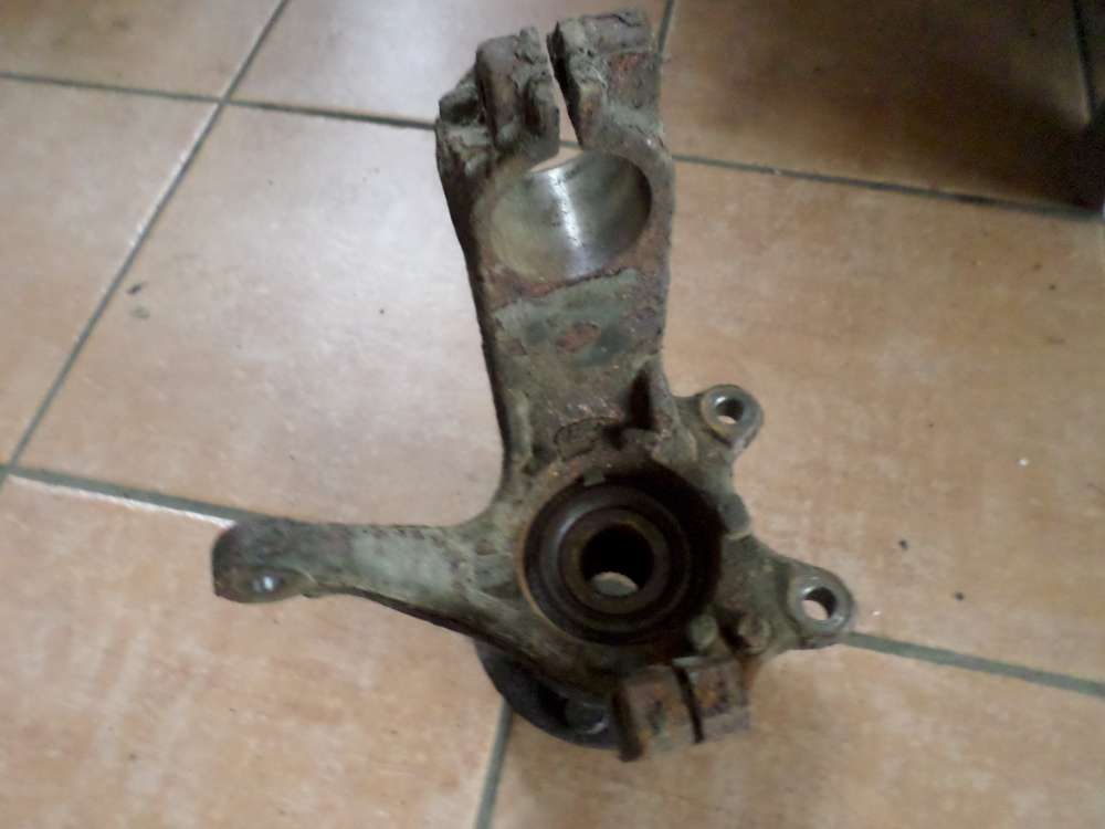 Ford Mondeo BWY Bj 2002 Achsschenkel Radnabe Vorne Links
