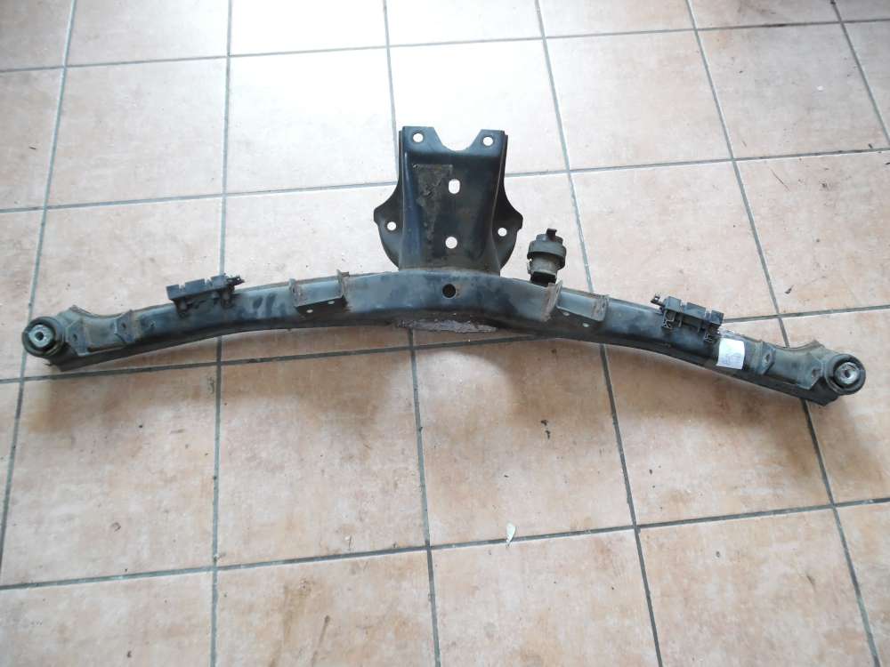 BMW 316i E36 Bj 1996 Achstr?ger Achsk?rper Hinterachse Achse