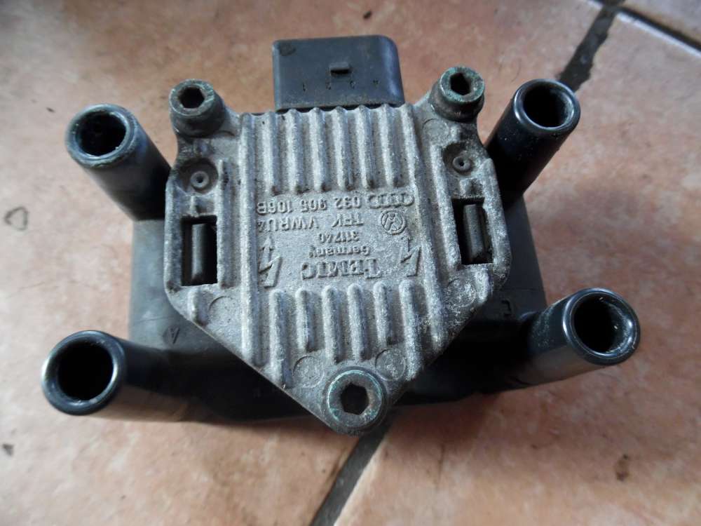 Audi A3 8L Bj:98 Zündtransformator Zündspule 032905106B