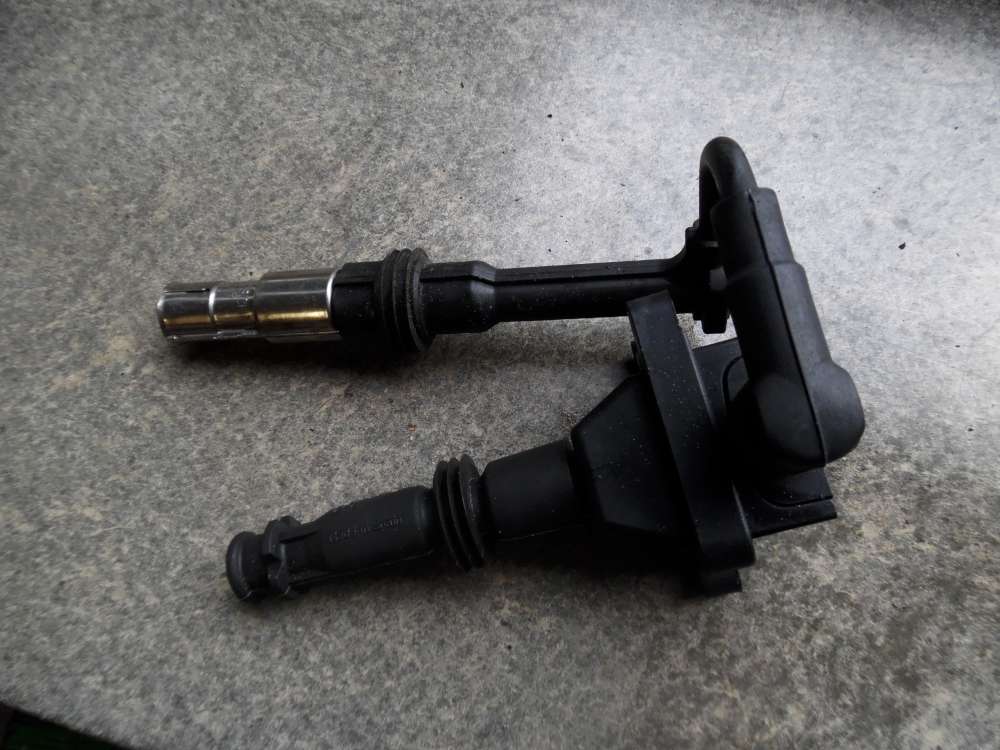 Alfa Romeo 147 2,0 Zündspule 1227030071 Bosch 0356100107