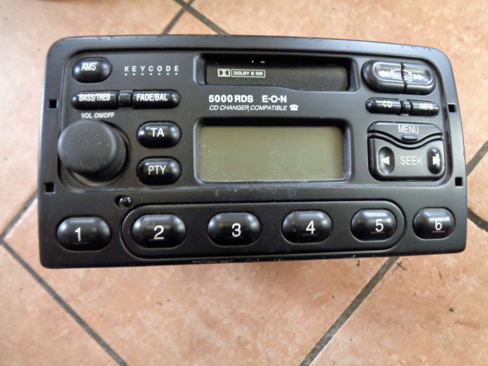 Ford Focus Radio YS4F-18K76BC Codenummer 6133