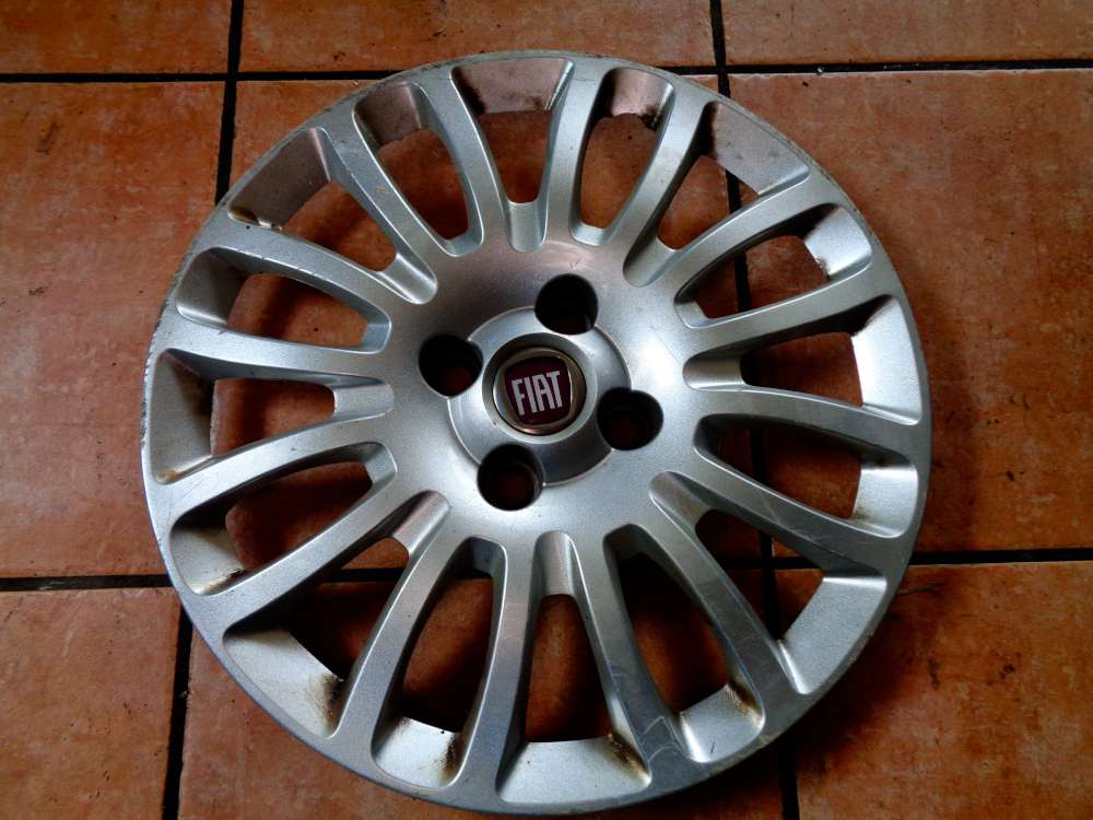 Fiat Punto 199 Bj:2008 Radkappe 15 Zoll 735481016