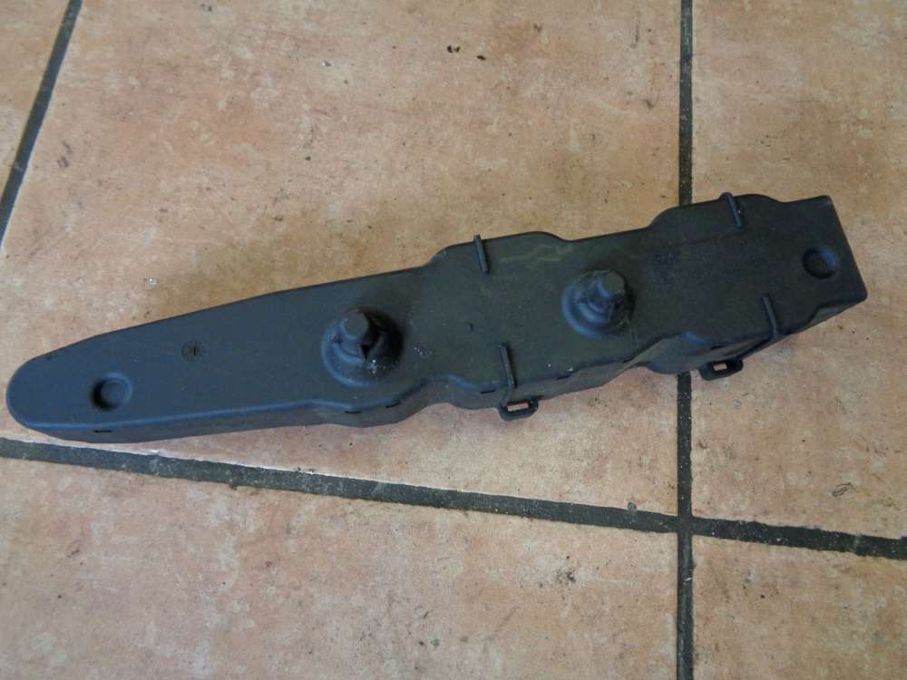 Mercedes A-Klasse W168 Abdeckung für Zündmodul Zündspule A0001582685