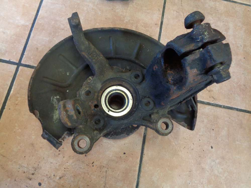 Seat Altea XL 5P Bj:2008 Achsschenkel Vorne Links
