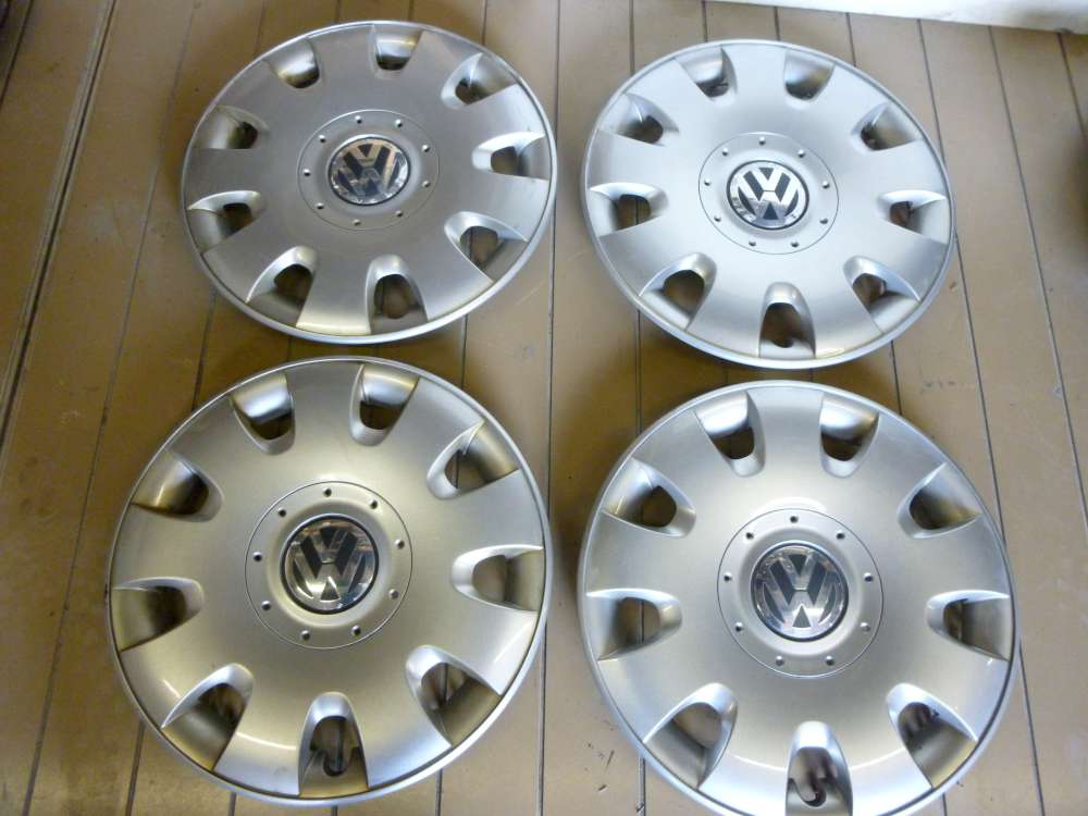 Original VW Golf Radkappen 4 St?ck 1T0601147C