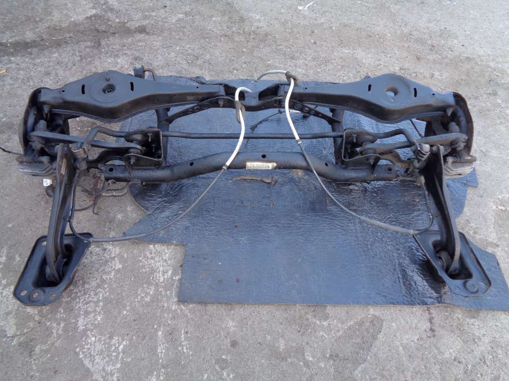 Audi A3 8P Hinterachse Achse Hinten1K0500047DR