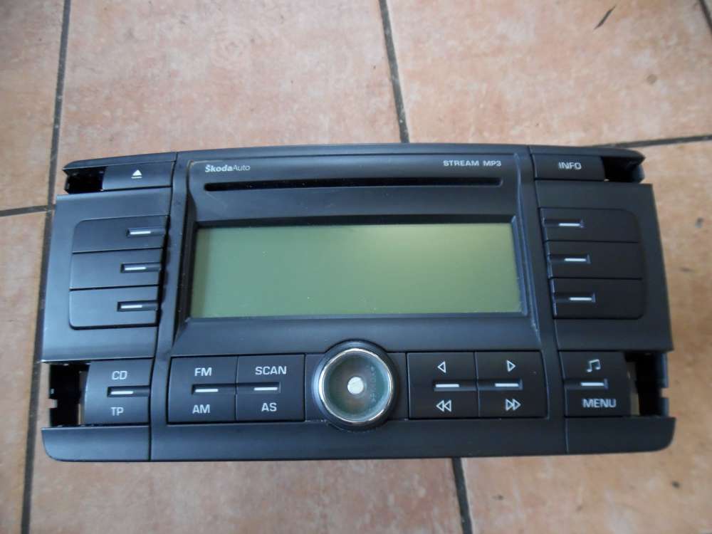 Skoda Octavia Radio- CD MP3 1Z0035161C