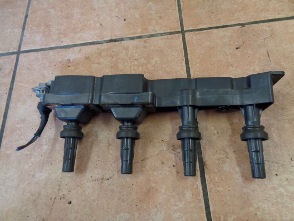 Peugeot 206 Cabrio Zündleiste Zündspule 2526182