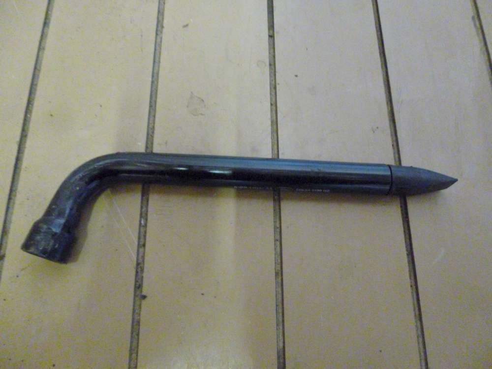 Ford Escort Radmutternschl?ssel 93BB17032AA