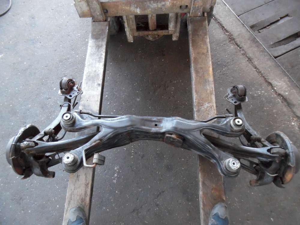Opel Vectra B Hinterachse Achstr?ger Hinten