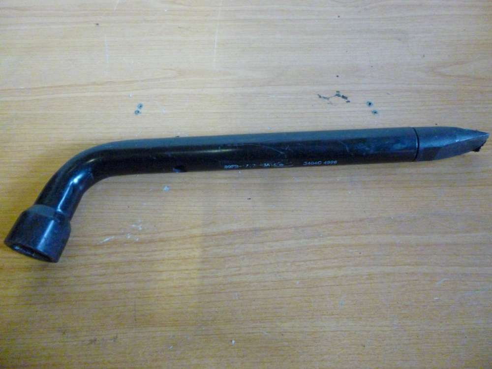 Ford Fiesta Radmutternschl?ssel 89FB-17062BA