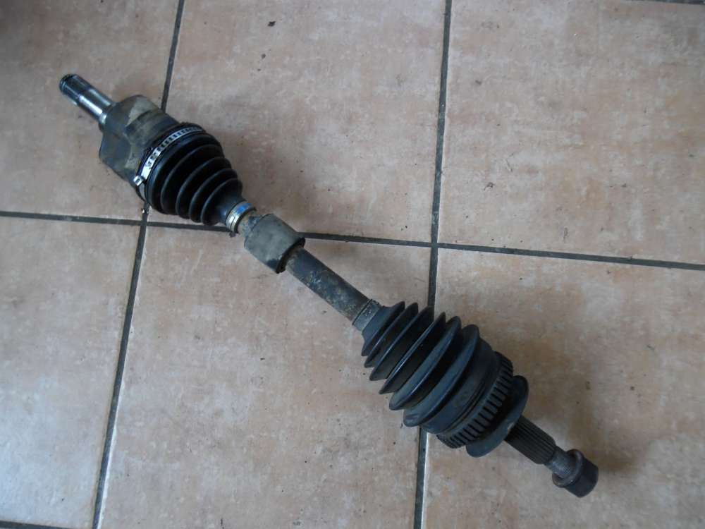 Chrysler Voyager III GS Gelenkwelle Antriebswelle Vorne Links
