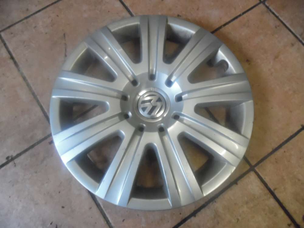 VW Touran 1T Radkappe 16 Zoll 5N0601147