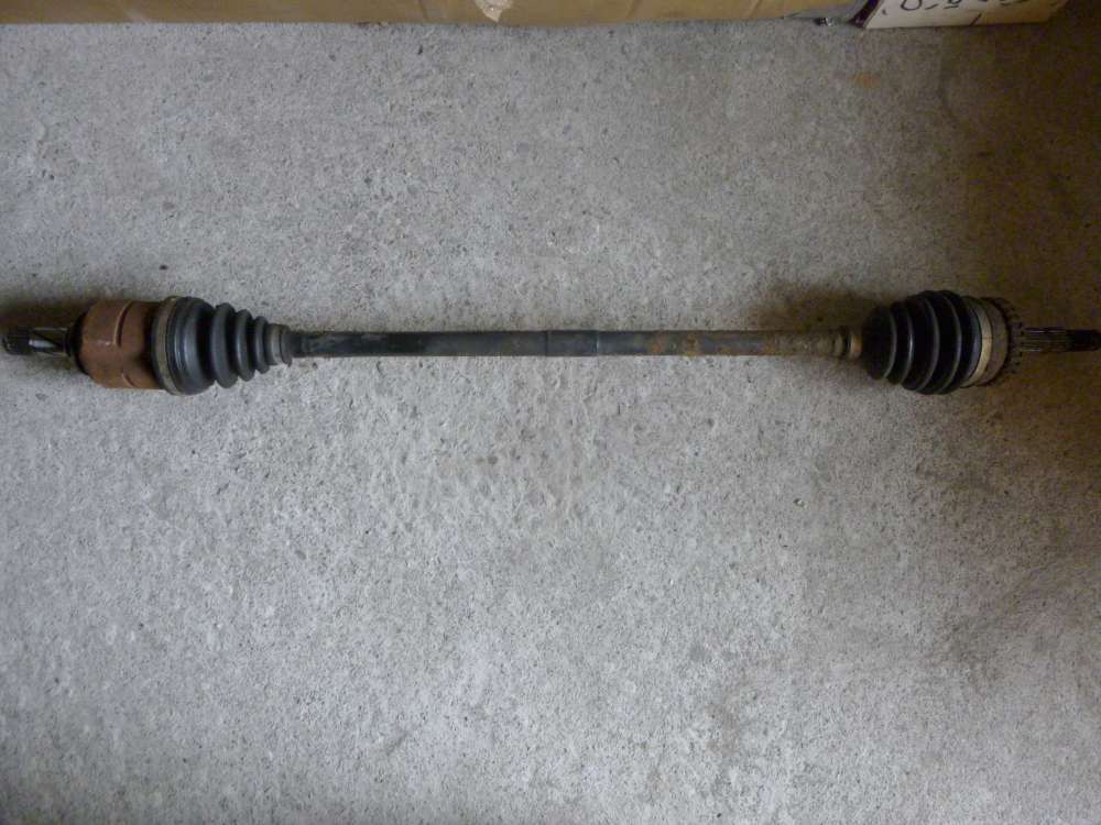 Opel Corsa C Bj.2001 Antriebswelle Gelenkwelle vorne Rechts