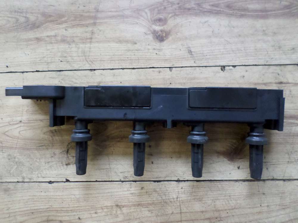 Citroen Xsara Picasso 1,8i Zündspule 9634131480 2526118A