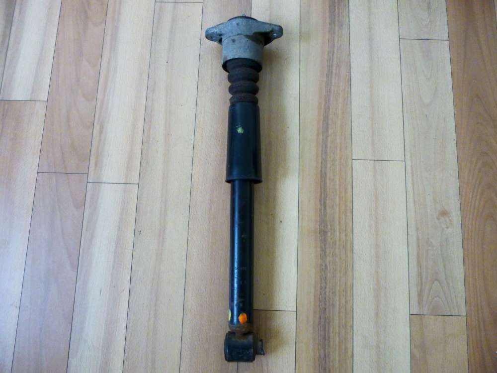 VW Passat Bj 2000 Sto?d?mpfer hinten SACHS Hinterachse 3B9513031G / 814901556010