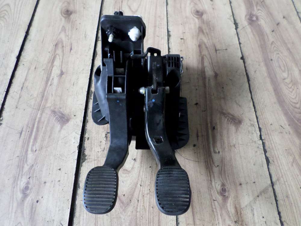 Fiat Idea Bremspedal Kupplungspedal 3808430008
