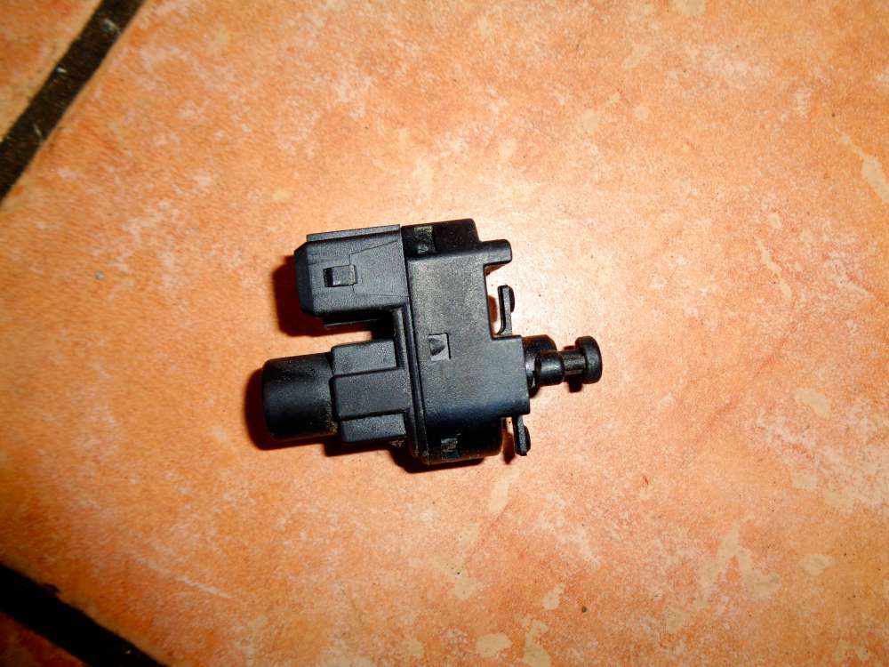 Ford Mondeo Original Bremslichtschalter Schalter 93BB-13480-BB 93BB13480BB