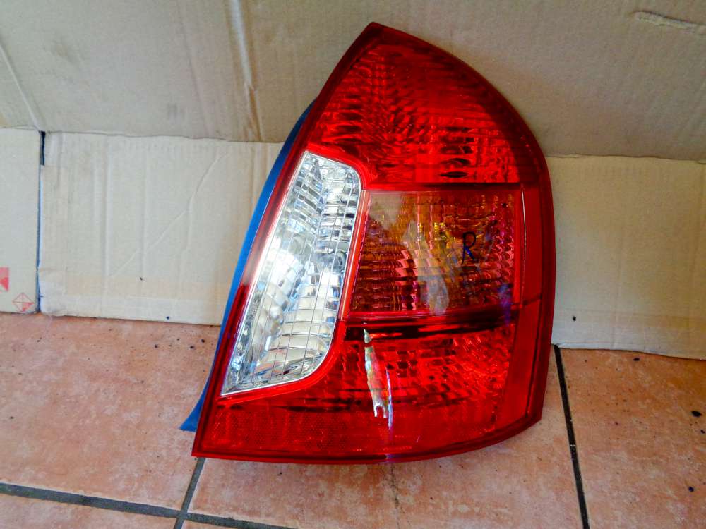 Hyundai Accent MC Bj:07 R?ckleuchte Bremsleuchte R?cklicht Rechts