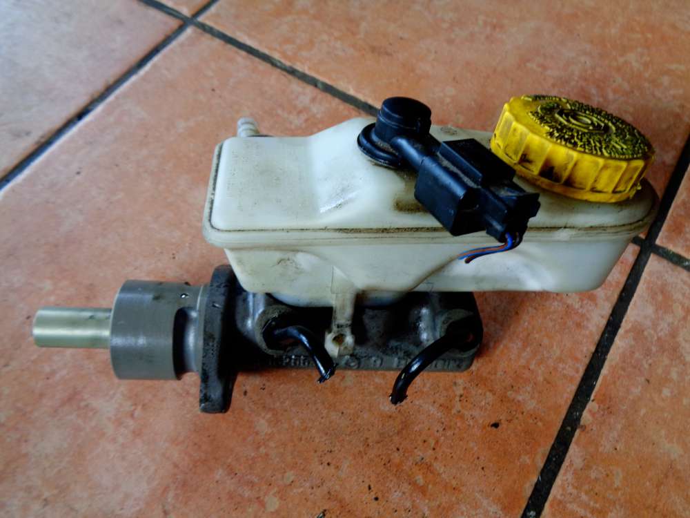 Seat Arosa 6H Bj:2000 Hauptbremszylinder 21025589