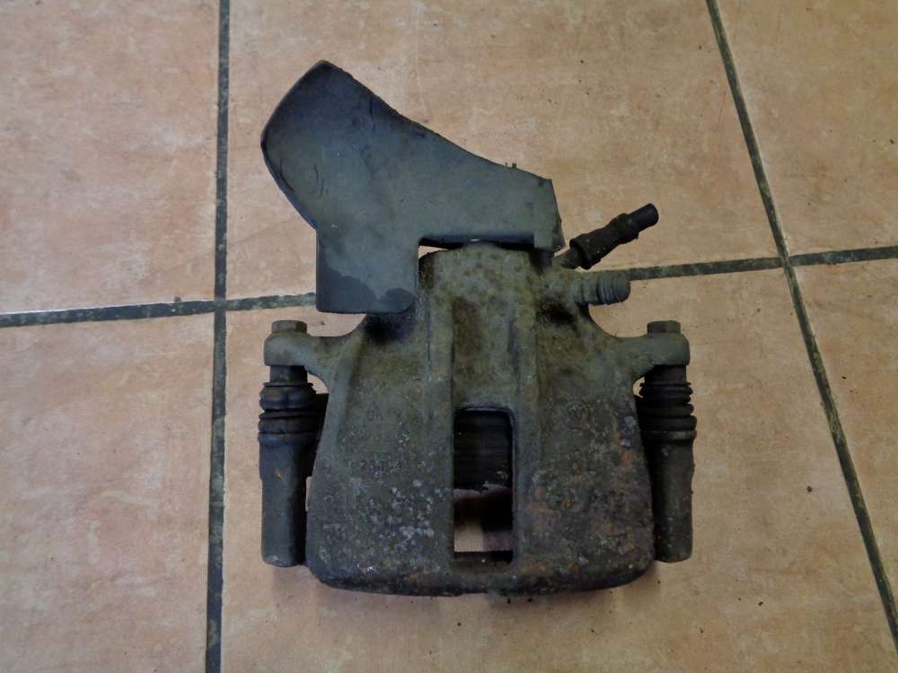 VW Golf 3 Bj:1994 Bremssattel Vorne Links