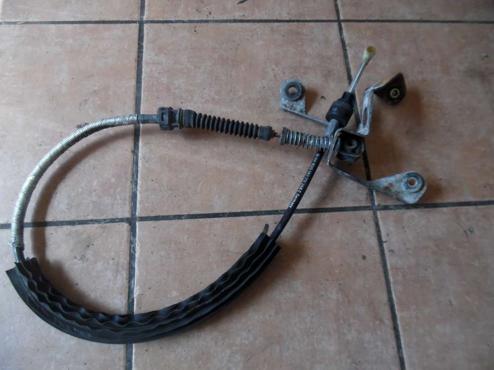 Audi A3 VW Golf V 1K0 Schaltkulisse Seilzug Wiederlager 1K0711266