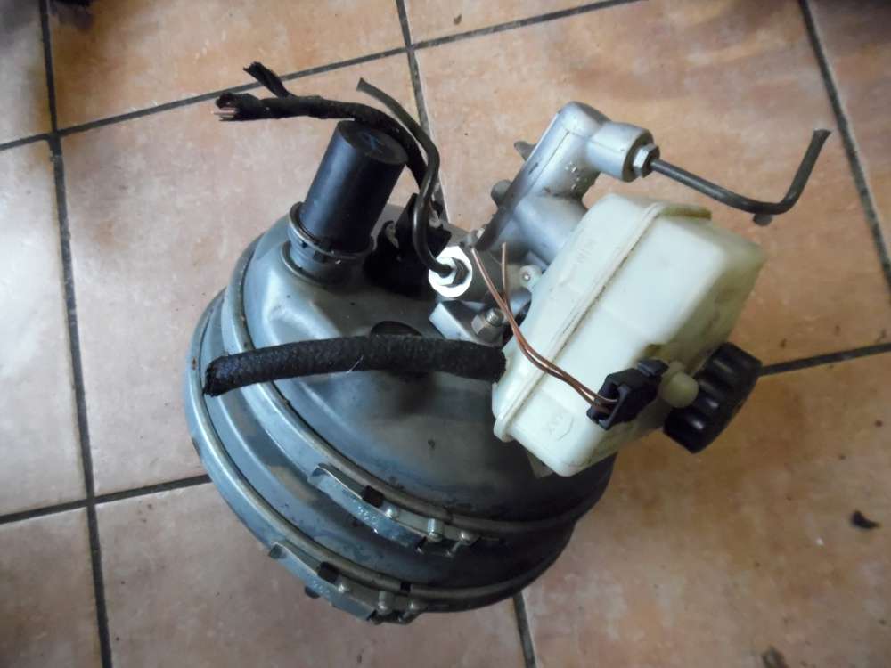 Mercedes E-Klasse W210 Bremskraftverst?rker Hauptbremszylinder A2104300130