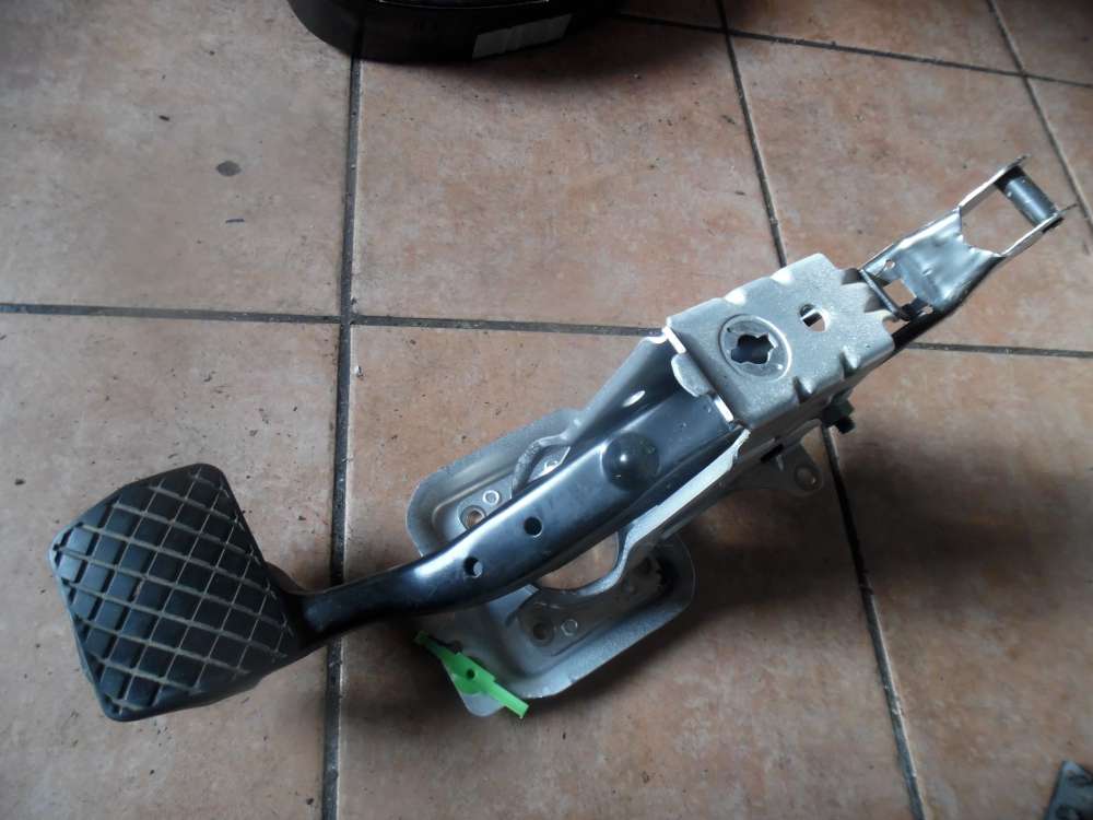 VW Touran 1T Pedalerie Bremspedal 1T1721057L