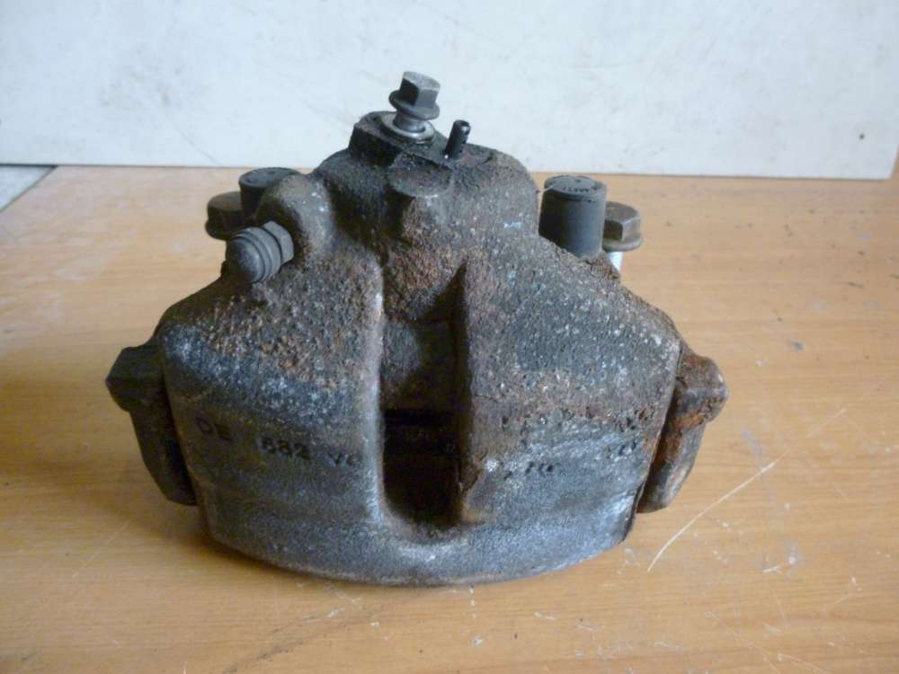 VW Touran Bj 2004 Bremssattel Vorne Rechts