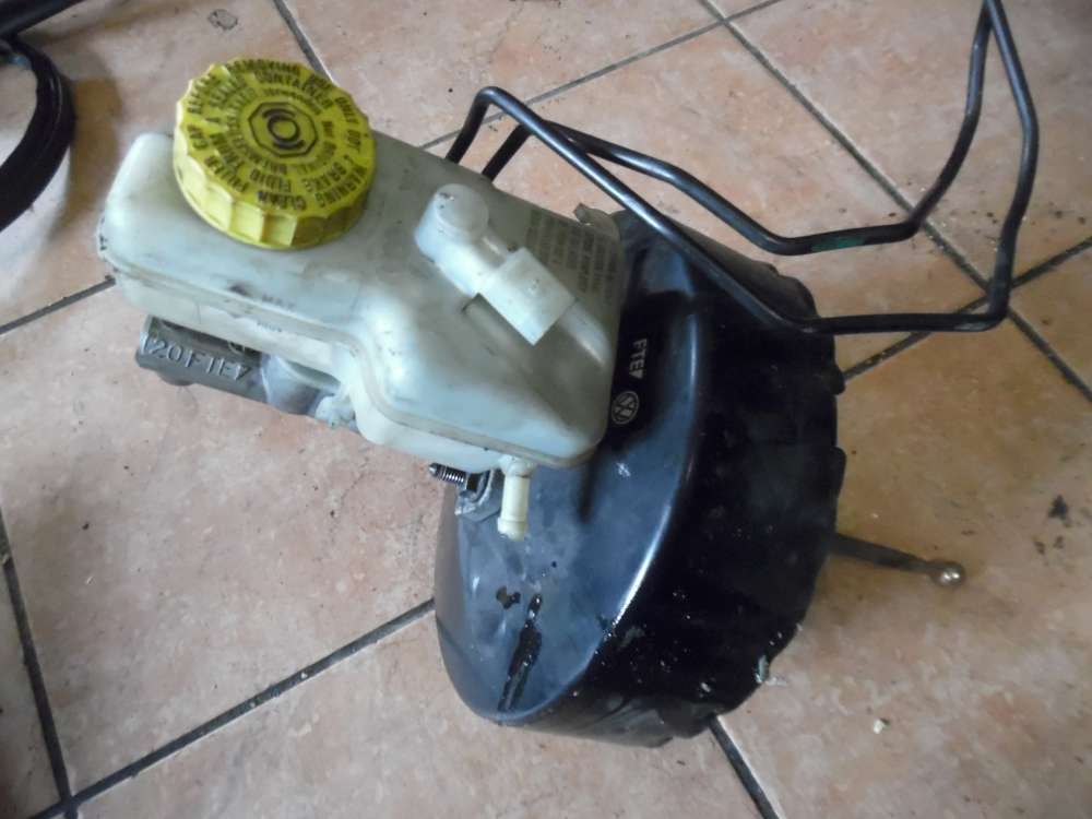 VW Polo 9N Bremskraftverstärker Hauptbremszylinder 6Q1614105