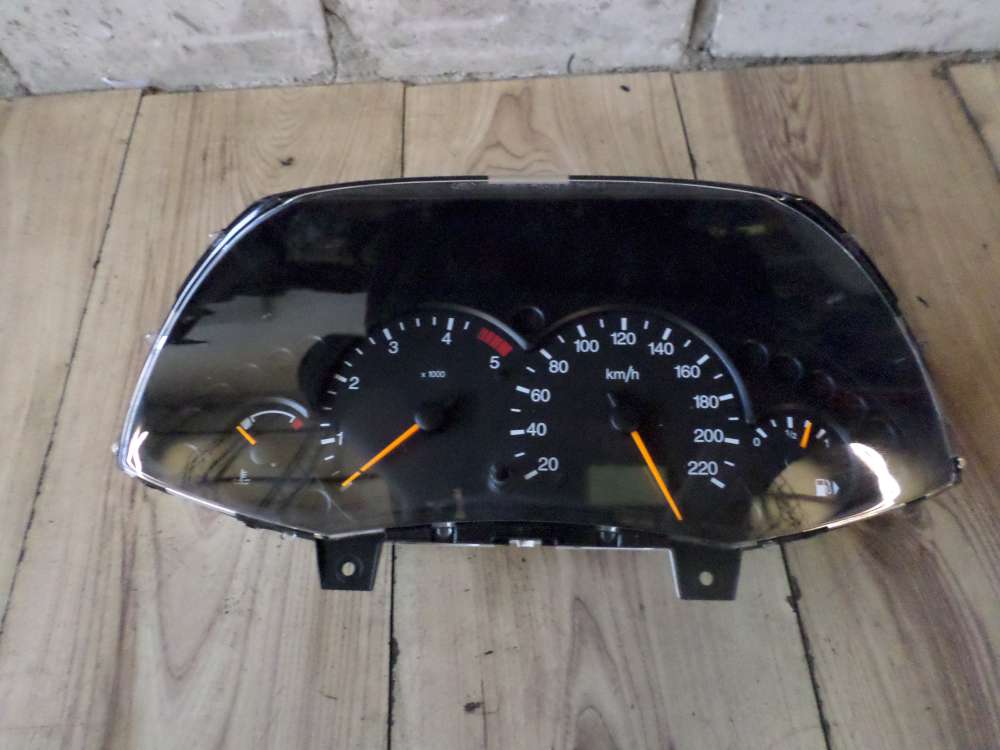 Ford Focus Bj.2002 Tacho Kombiinstrument 98AP10841BC