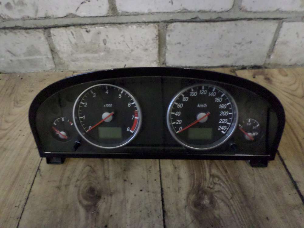 Ford Mondeo Bj.2002 Tacho Kombiinstrument 1S7F-10849-DJ