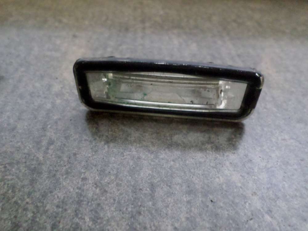 Ford Focus Kennzeichenleuchte Leuchte XS4X13550A