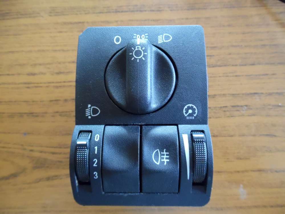 Original Opel Astra G Bj.1999 Hauptlicht Lichtschalter 90561381 90437443