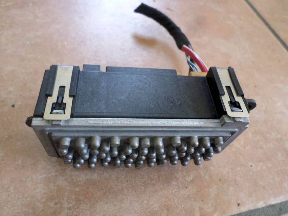 Audi A3 8P Bj 2007 Steuergerät Widerstand Vorwiderstand Gebläsemotor Denso 3C0907521