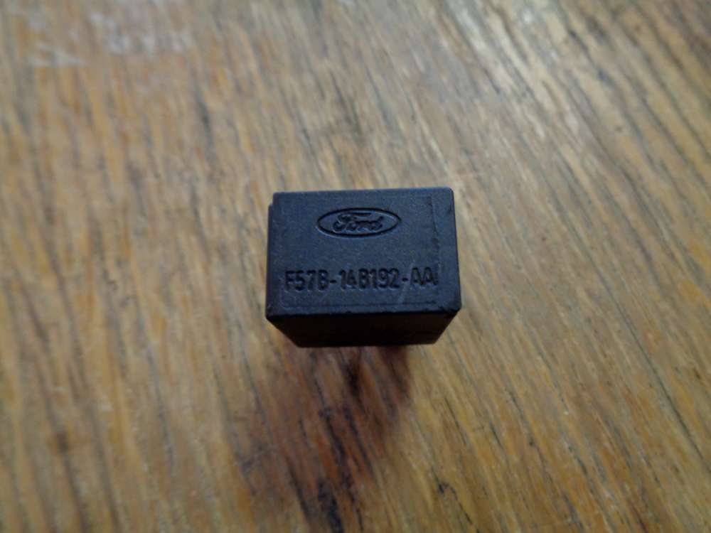 Ford Focus Bj:2002 Relai Relay Relais F57B-14B192-AA