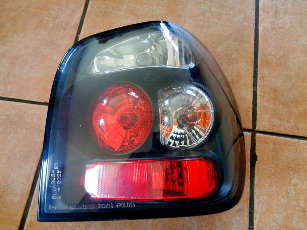 VW Polo 6N Bj:2000 Rücklicht Rechts SK3710
