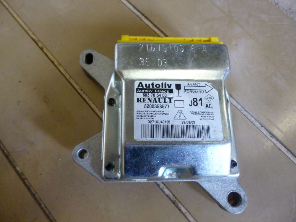 Renault Espace IV Airbagsteuergerät 8200358577 / 603785400
